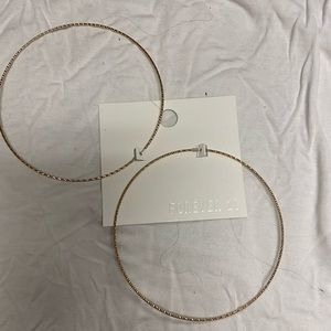 BOGO FREE; NWT forever 21 gold hoop earrings